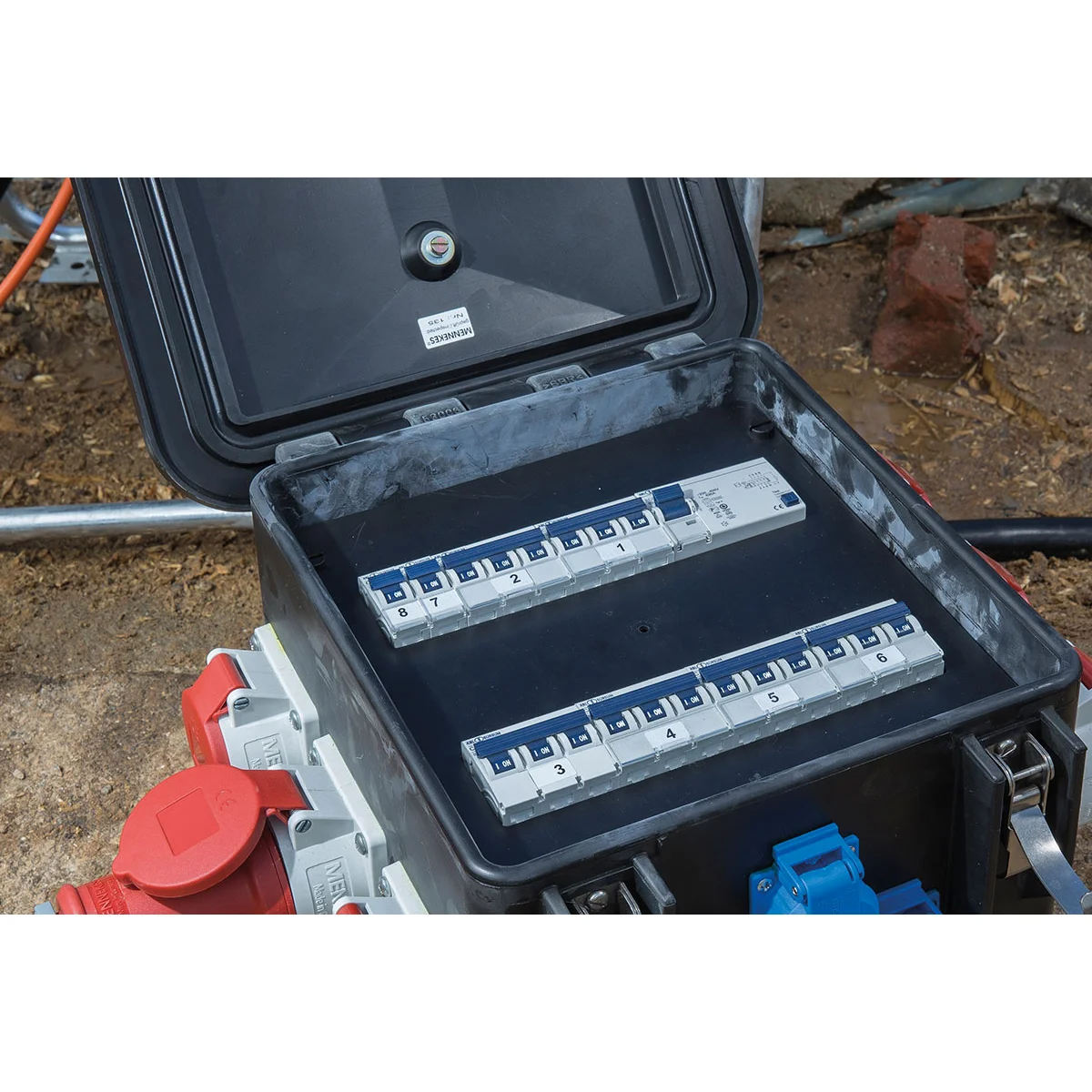 as-schwabe-m3-baustromverteiler-32a-vollgummi-22-kw image 2