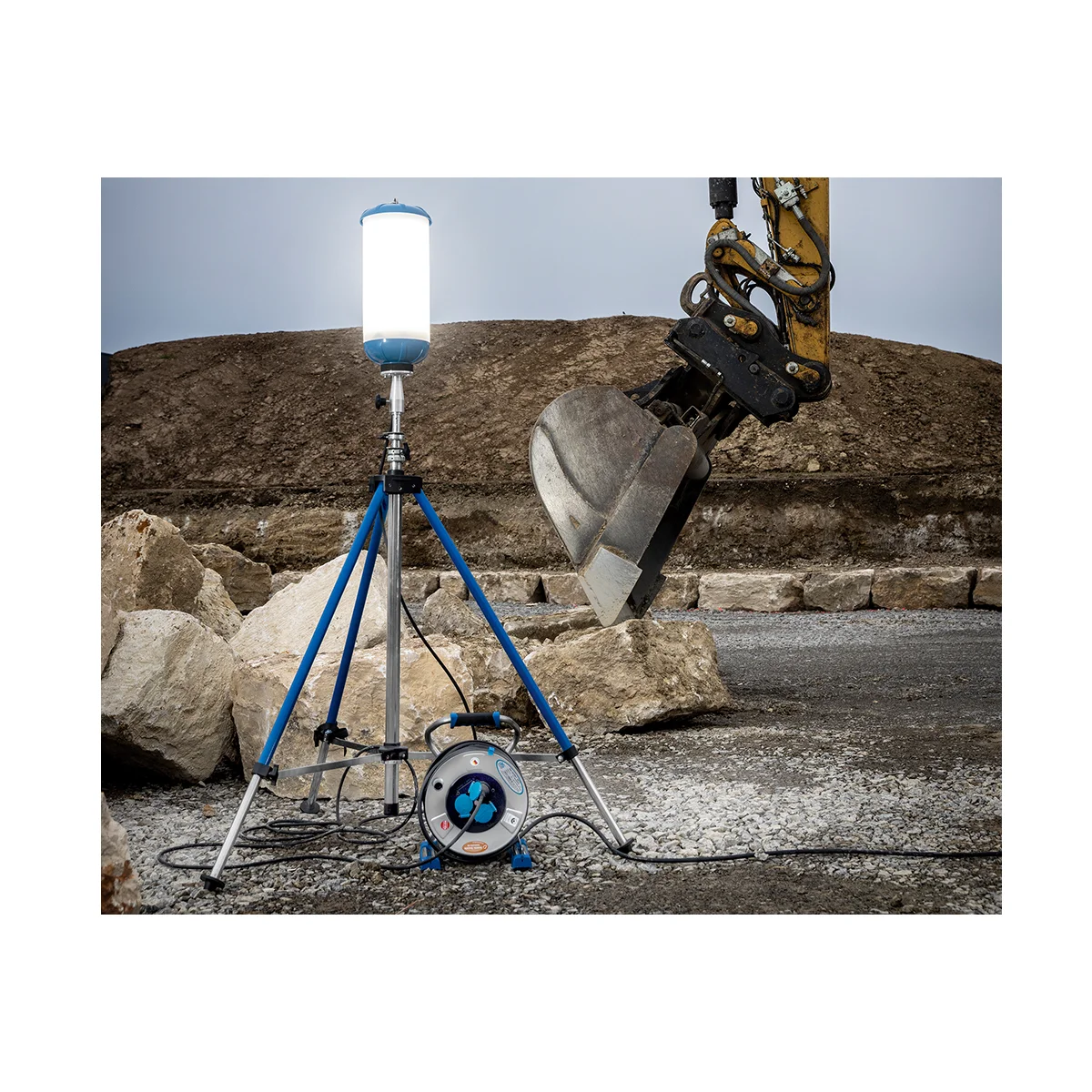 as-schwabe-energytube-xl-360-led-fluter-200w-30000lm image 3